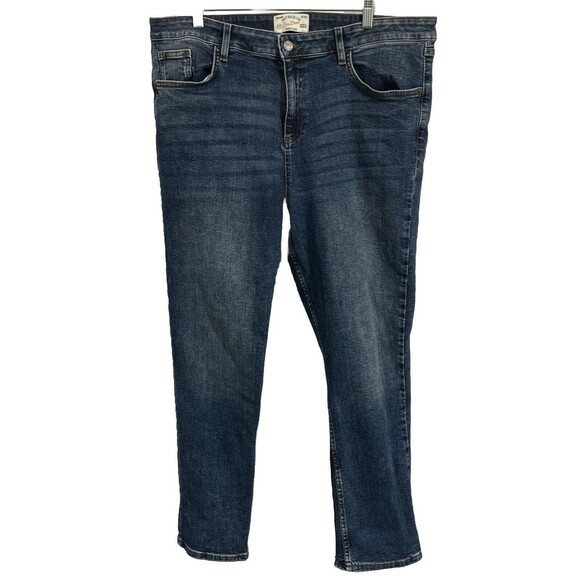 Fat Face Sway Size UK 18R Medium Blue Wash Slim Straight Leg Jeans W40 L27 - Picture 2 of 6